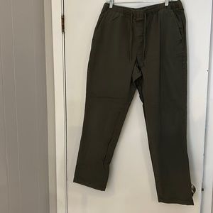 Gap Pull On Pant